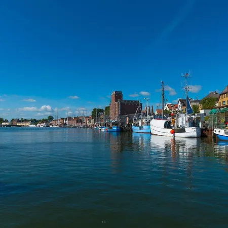 Strandliebe 別荘 *